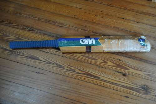 Gunn and Moore Purist Select Old School Cricket Bat