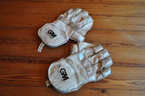 Adult Gunn and Moore Wicket Keeper Gloves