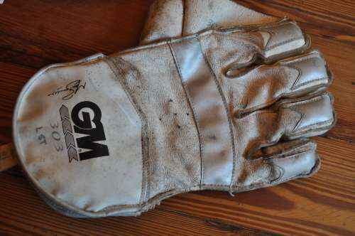 Adult Gunn and Moore Wicket Keeper Gloves