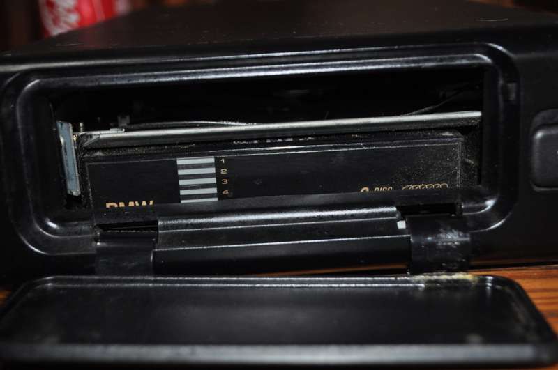 BMW 6 Disc CD Changer With Bracket