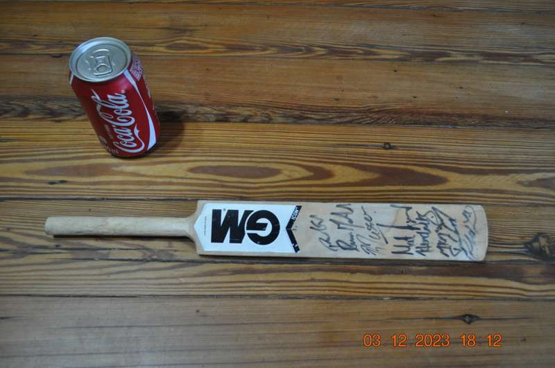 Mini Cricket Bat Signed By South-Africa