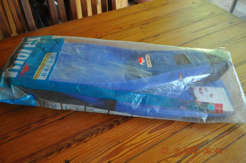 Mares Plana Scuba Fins (size 10-11)