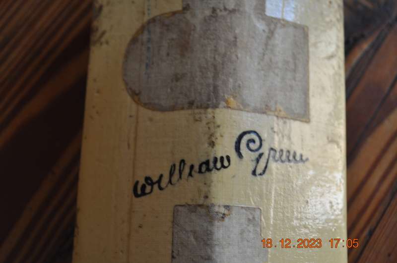 Vintage Gunn and Moore Score Master Special Old School Cricket Bat