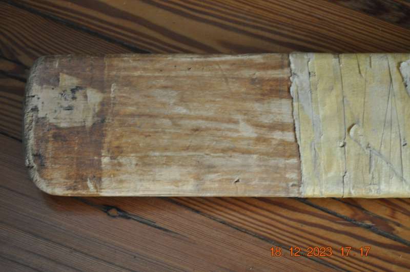 Vintage Gunn and Moore Score Master England Old School Cricket Bat