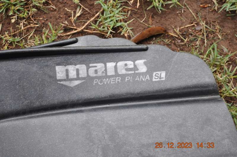 Mares Scuba Fins Regular Size