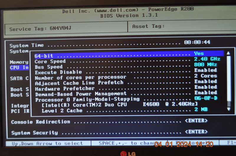 Dell PowerEdge R200 Server 2.4Ghz (no hd)
