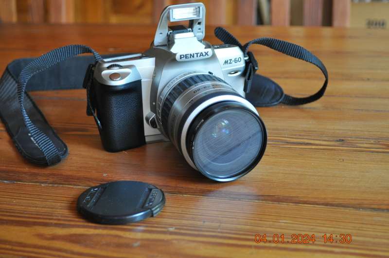 Pentax Mz-60 35mm Film Camera With Lens (not digital)