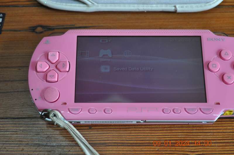 Sony Pink PSP Limited Edition