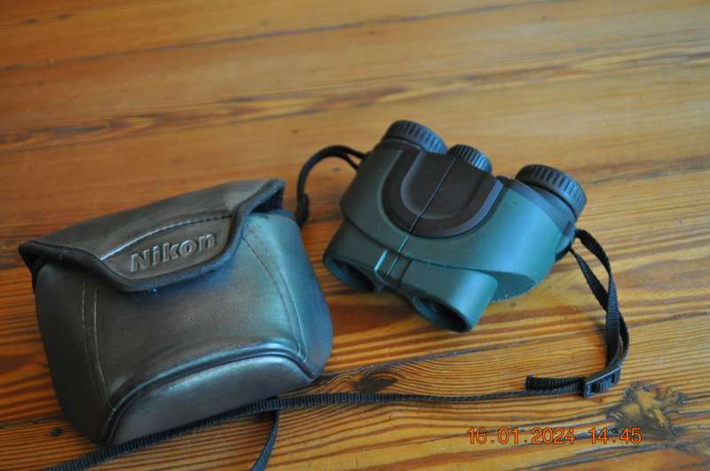 Nikon Binoculars 9 x 21