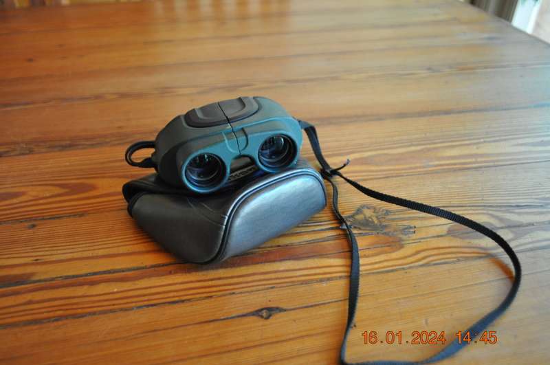 Nikon Binoculars 9 x 21