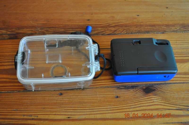 Underwater 35mm Film Camera In Cas
