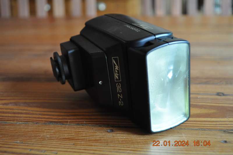 Metz Camera Flash