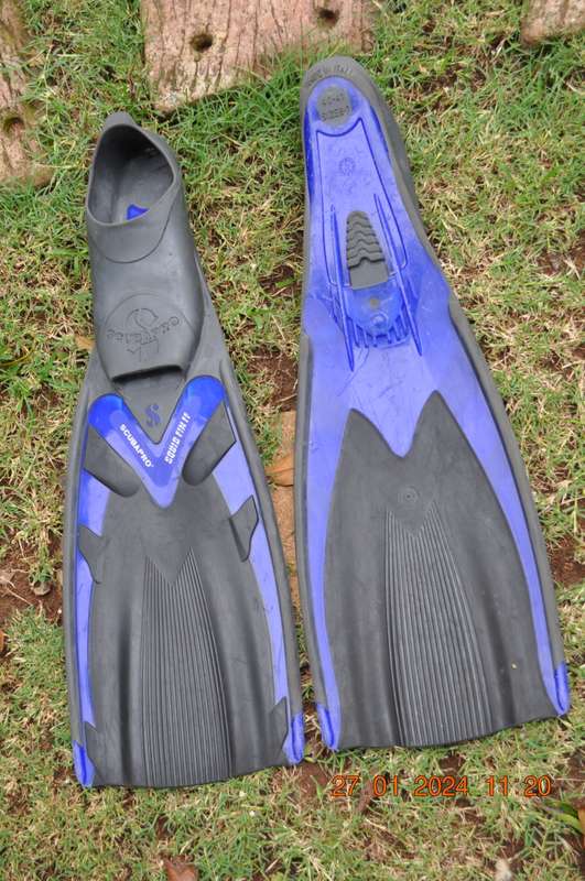 Scubapro Scuba Fins Size 6-7