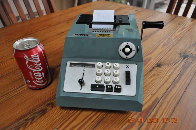 Vintage 1960s Olivetti Hand Crank Adding Machine