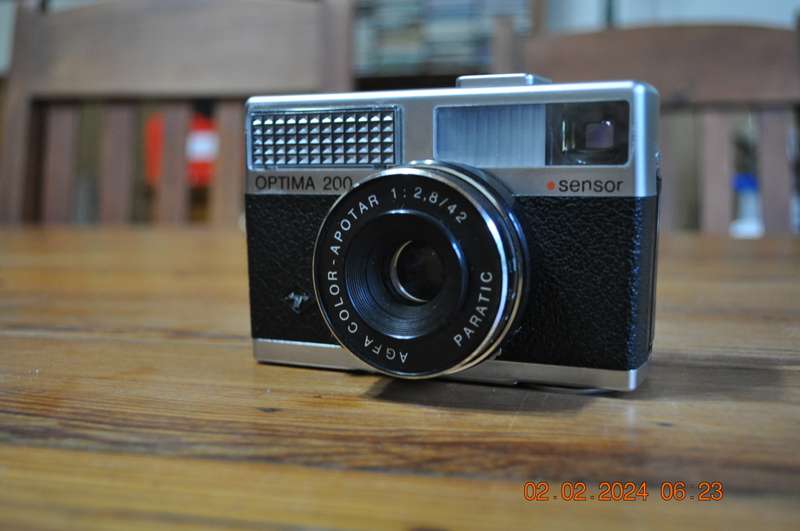 Agfa Optima 200 Sensor 35mm Film Camera R750