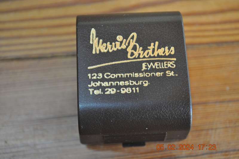 Vintage Mervis Brothers Jewelers Ring Box