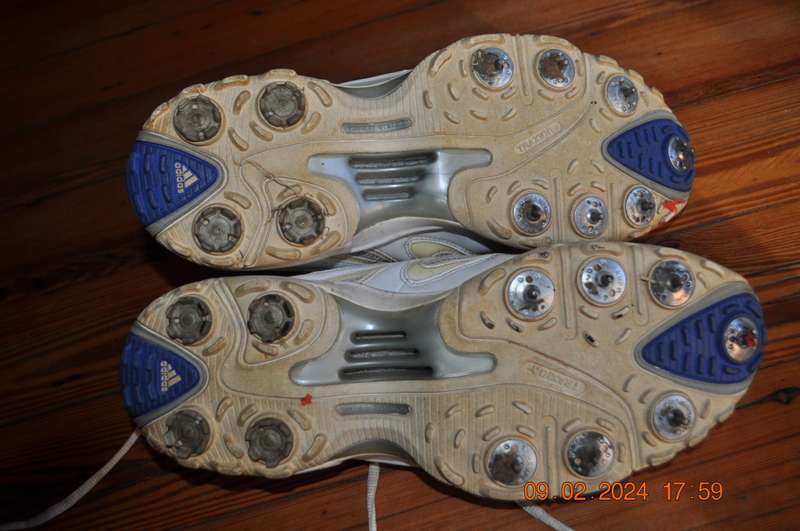 Adidas Cricket Shoes Size (11  UK)