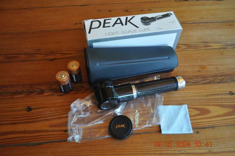 Peak Light Scale Lupe 10 x