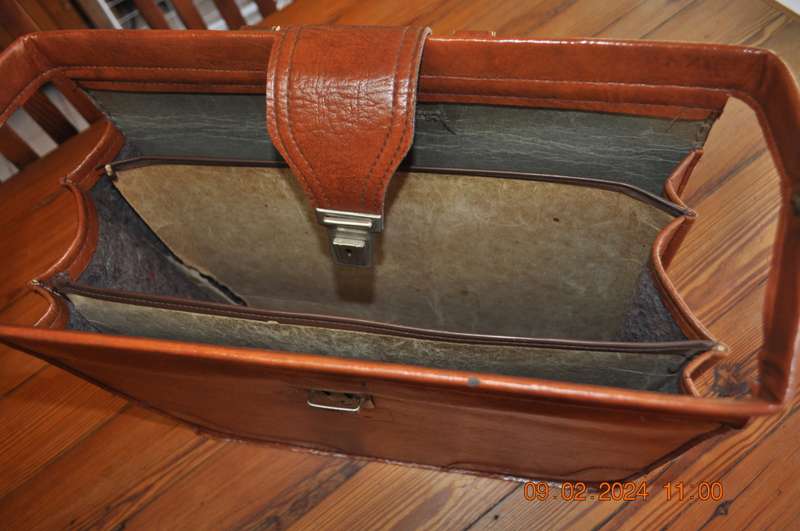 Vintage Vinyl Carry Bag
