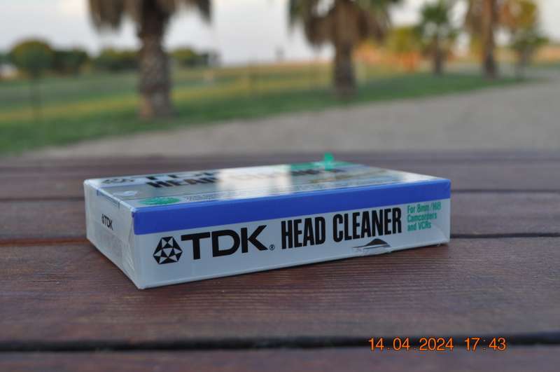 TDK Head Cleaner For 8mm and Hi8 Camcorders (new)