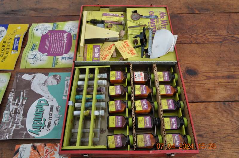 Vintage Mr Wizard Handy Andy (approved safe)