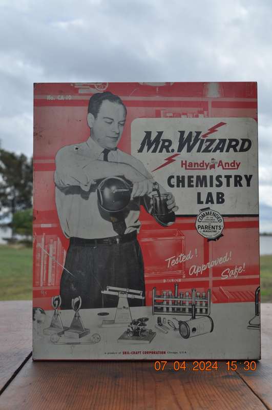 Vintage Mr Wizard Handy Andy (approved safe)