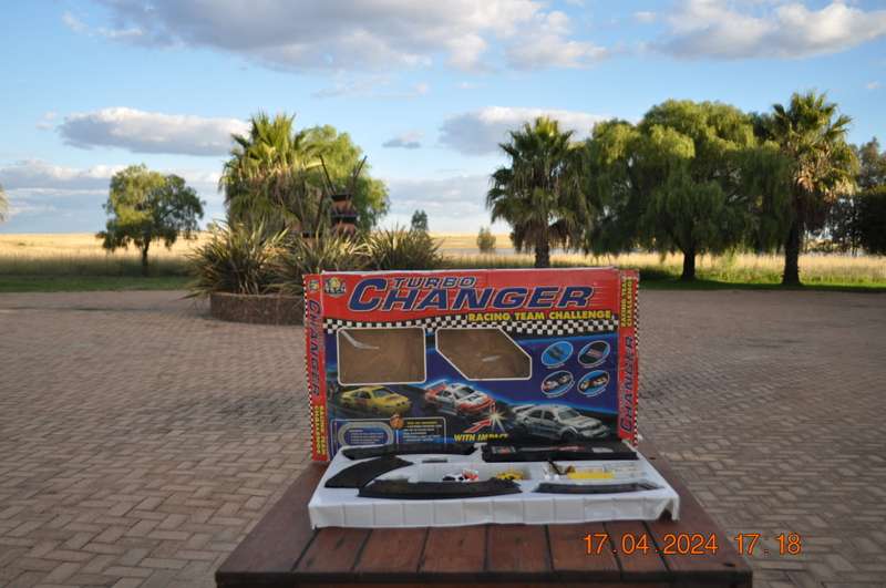 Vintage Toy Turbo Changer Cars And Tracks