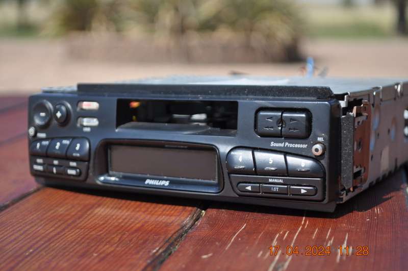 Vintage Phillips Cassette Stereo Car Radio