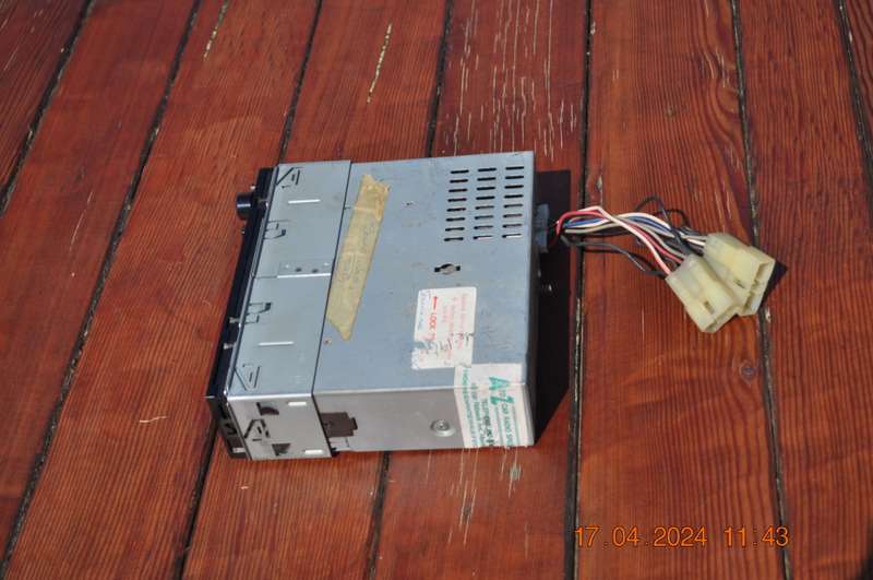 Vintage Clarion Car Radio Cassette Player