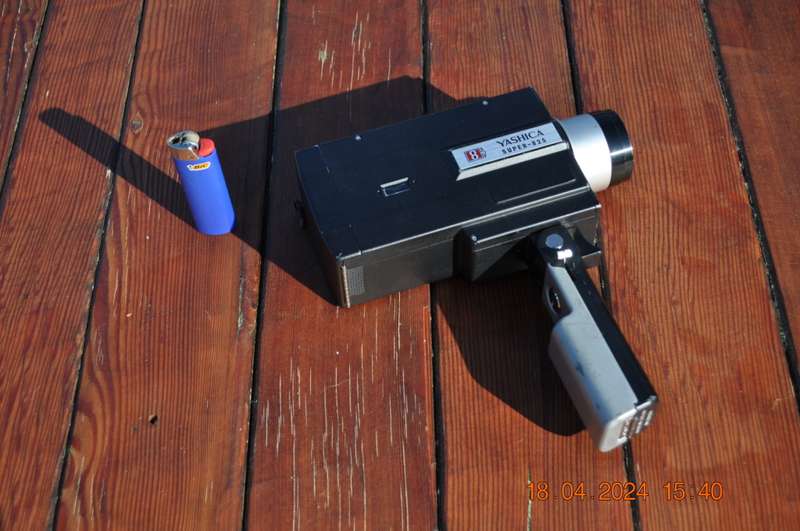 Vintage Yashica Super 8mm Film Movie Camera