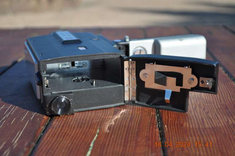 Vintage Yashica Super 8mm Film Movie Camera