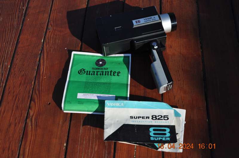 Vintage Yashica Super 8mm Film Movie Camera