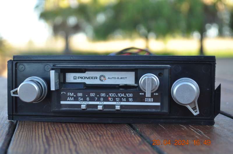 Vintage Pioneer Cassette FM Car Radio