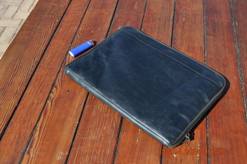 Typo Leather Case