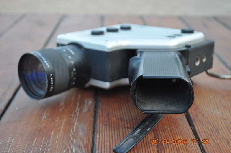 Vintage Braun Nizo 2056 Super 8mm Movie Camera