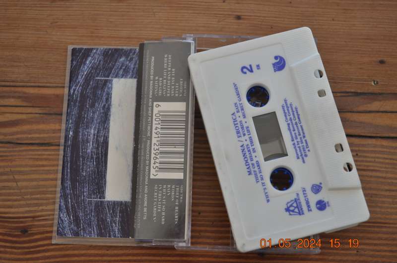 Madonna - Erotica (Cassette)