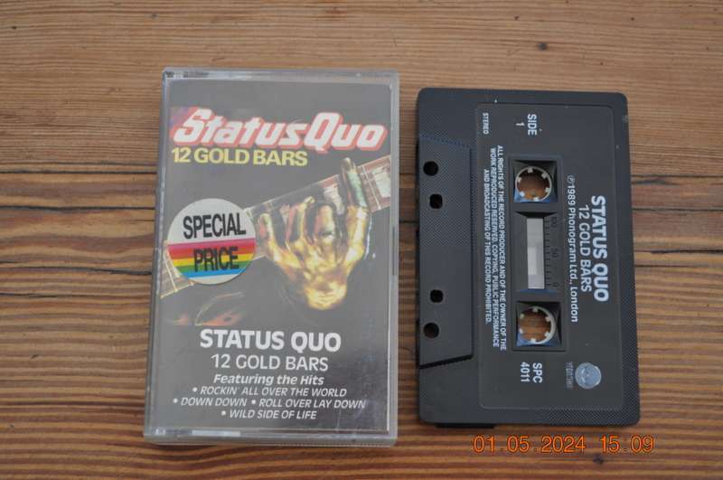 Status Quo - 12 Gold Bars (Cassette)