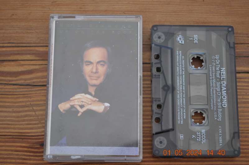 Neil Diamond - Up On The Roof : Songs From The Brill Building (Cassette)