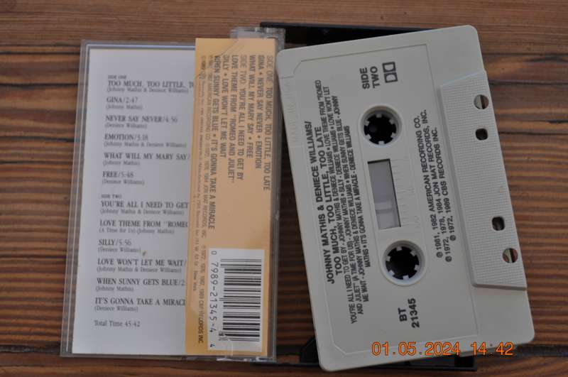 Johnny Mathis & Deniece Williams - Too Much, Too Little, Too Late (Cassette)