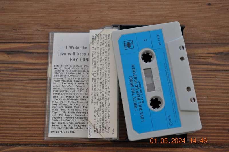 Ray Conniff - I Write The Songs/Love Will Keep Us Together (Cassette)
