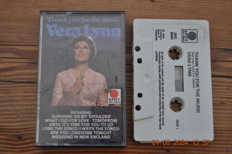 Vera Lynn - Thank You For The Music (Cassette)