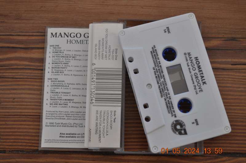 Mango Groove - Hometalk (Cassette)