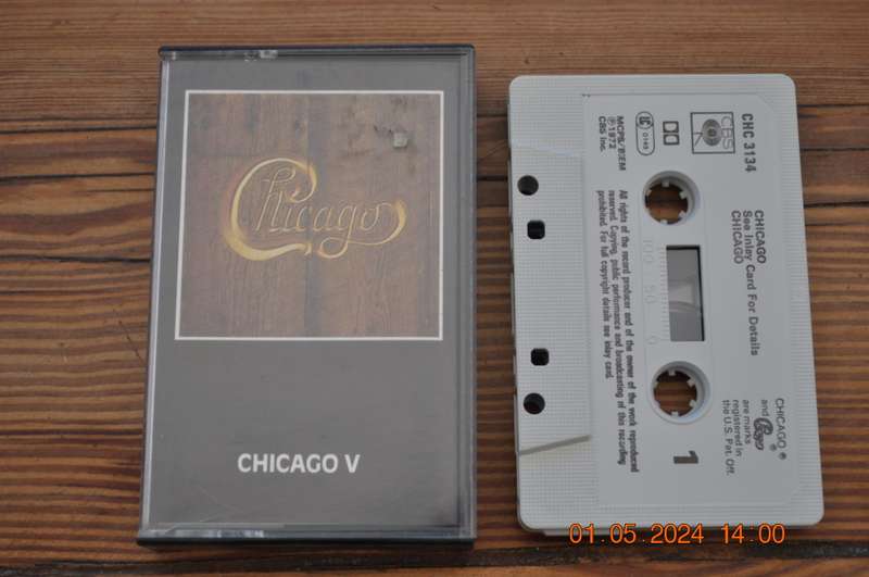 Chicago - V (Cassette)