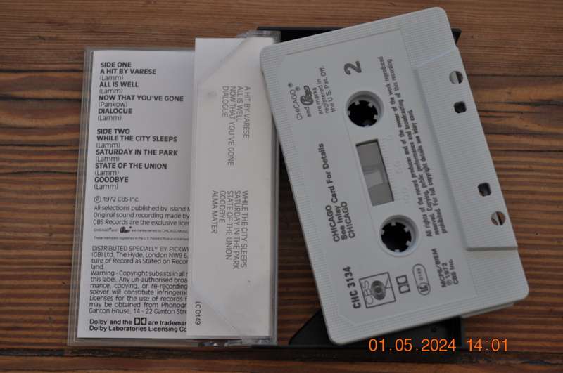 Chicago - V (Cassette)