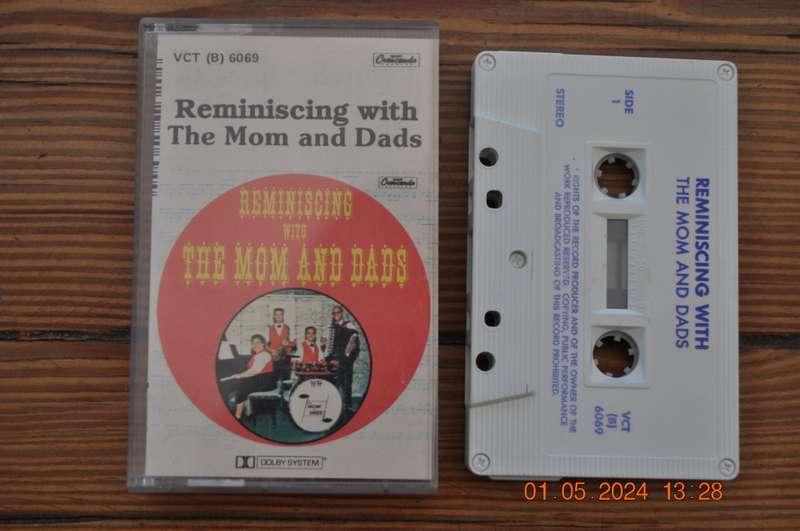 The Mom And Dads - Reminiscing With (Cassette)