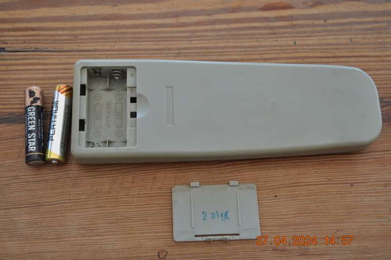 Original Sanyo CD Hifi Remote Control