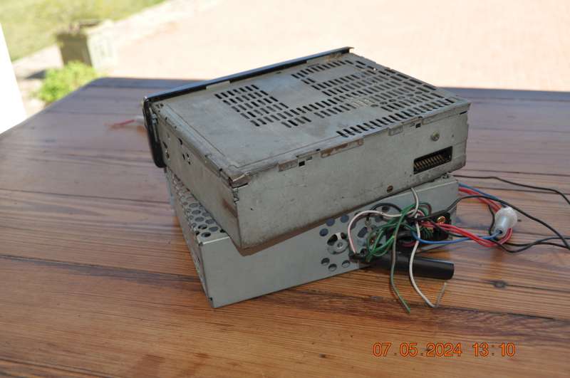 Vintage Pioneer Cassette FM Car Radio