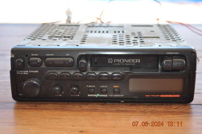 Vintage Pioneer Cassette FM Car Radio
