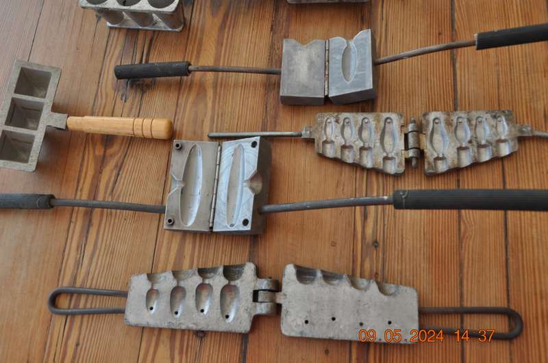 Sinker Moulds