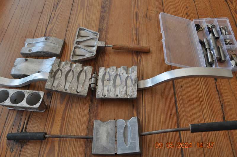 Sinker Moulds